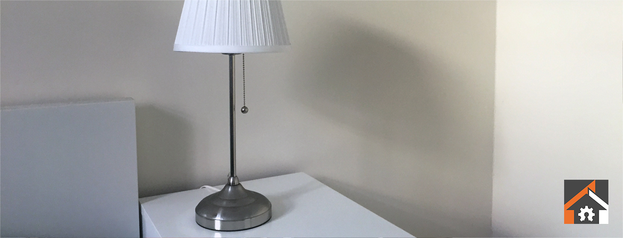 Control a Lamp Remotely Using the ESP8266 WiFi Chip