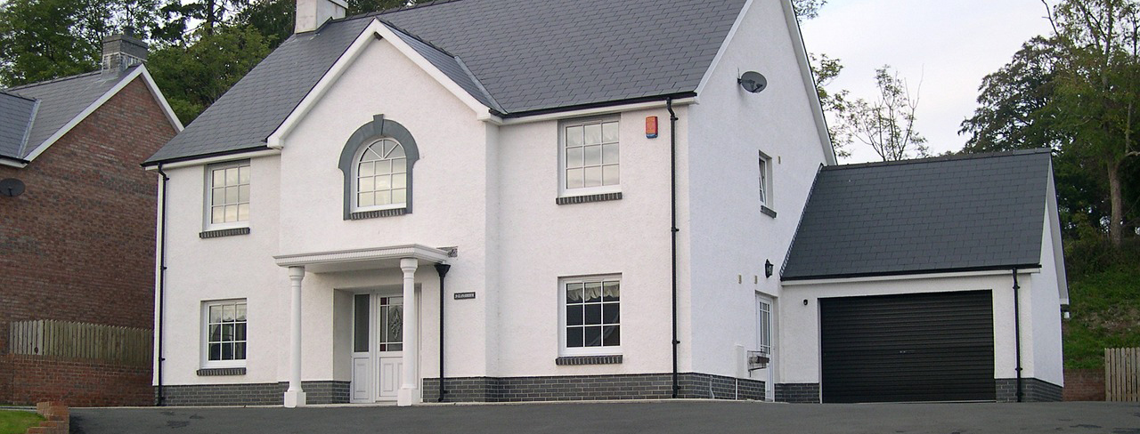 Why I Got Into Crowdfunded Real Estate & REITs